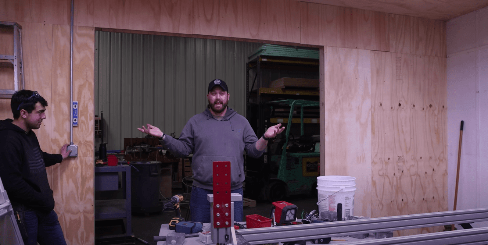 We Build A Soundproof Room in the Dream Shop