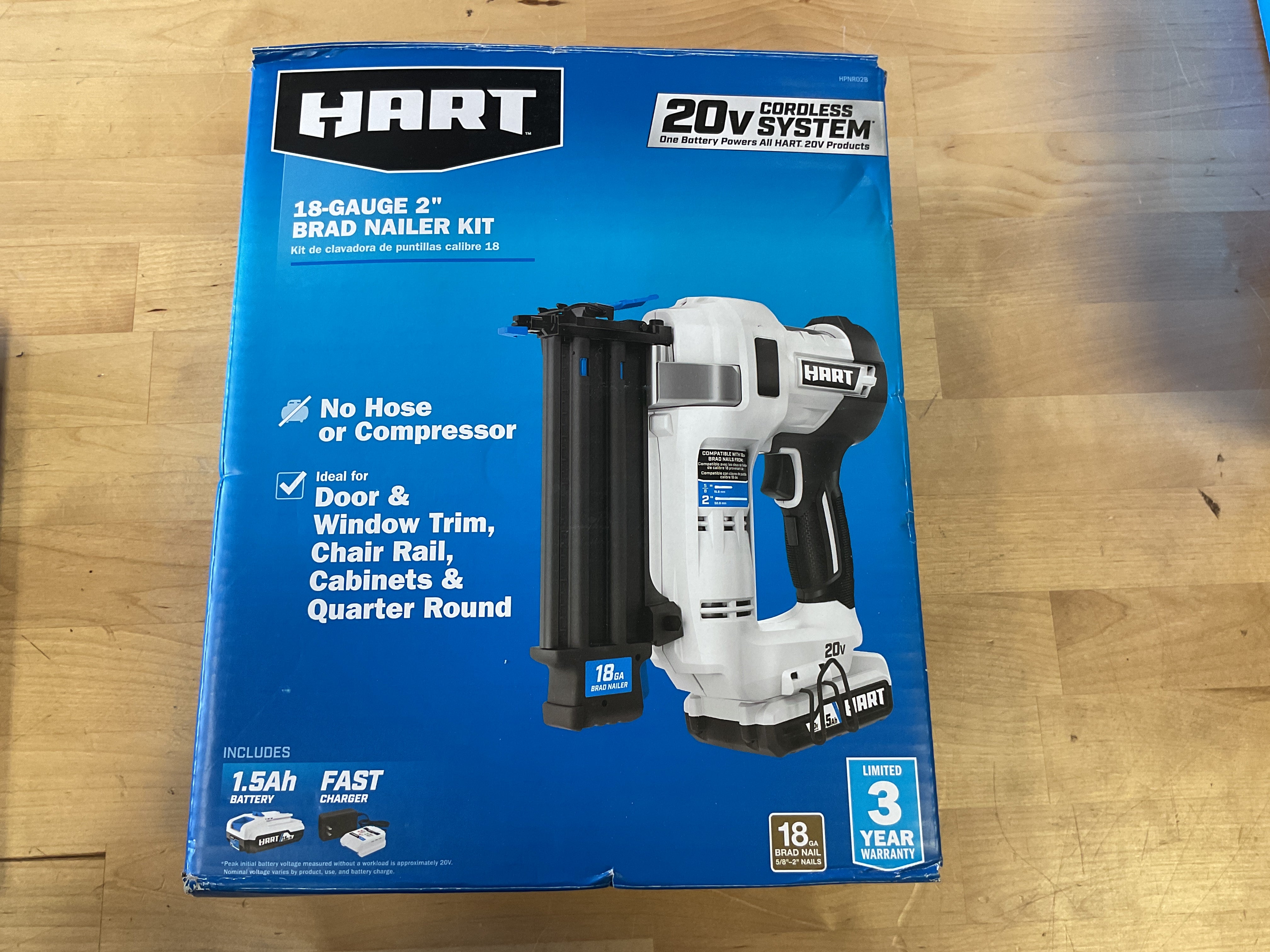 HART 18 Gauge 2" Brad Nailer Kit