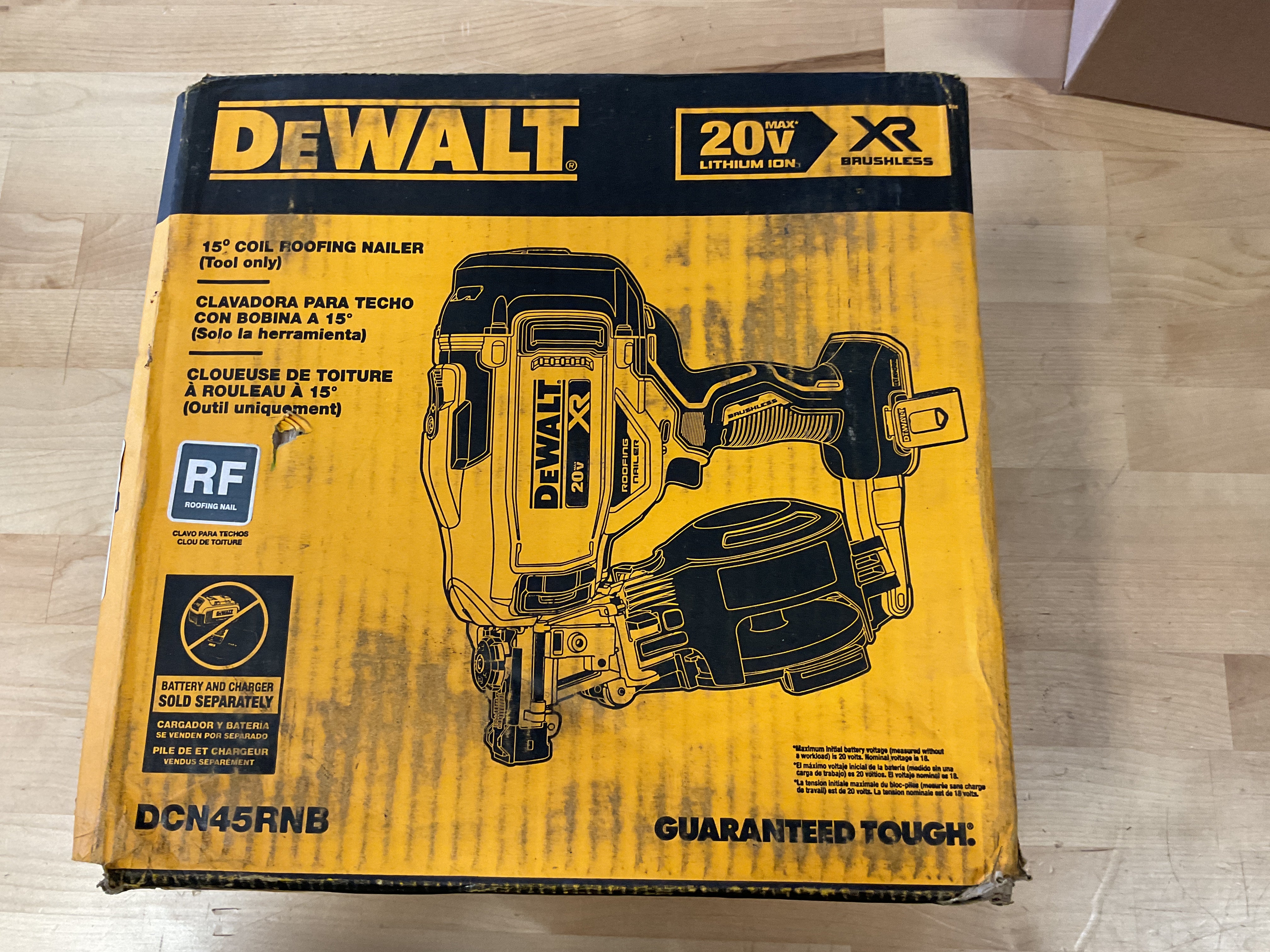 DeWALT 15' Coil Roofing Nailer (Tool Only)