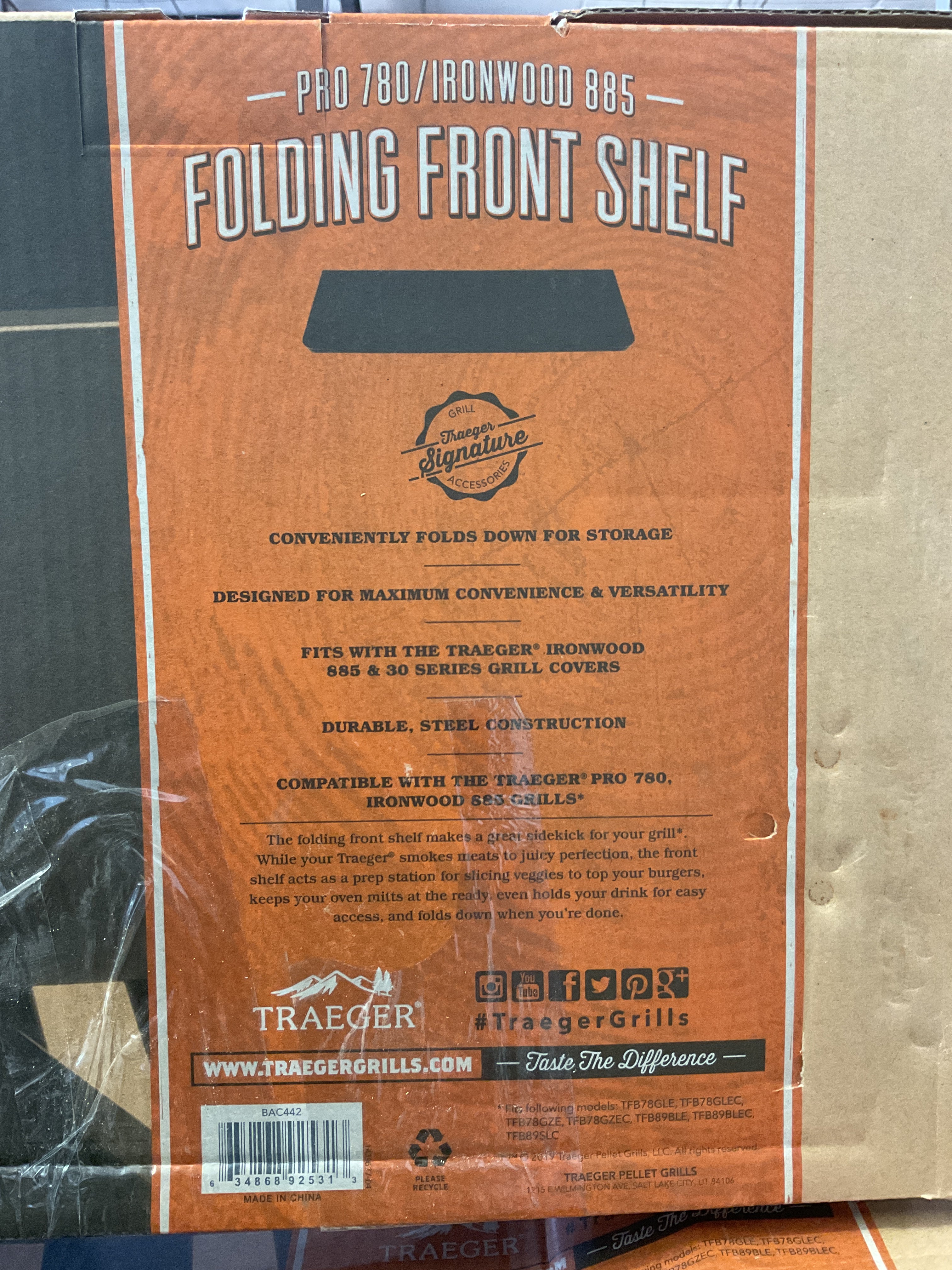 Traeger Folding Front Shelf PRO 780/ IRONWOOD 885 - PICK UP ONLY