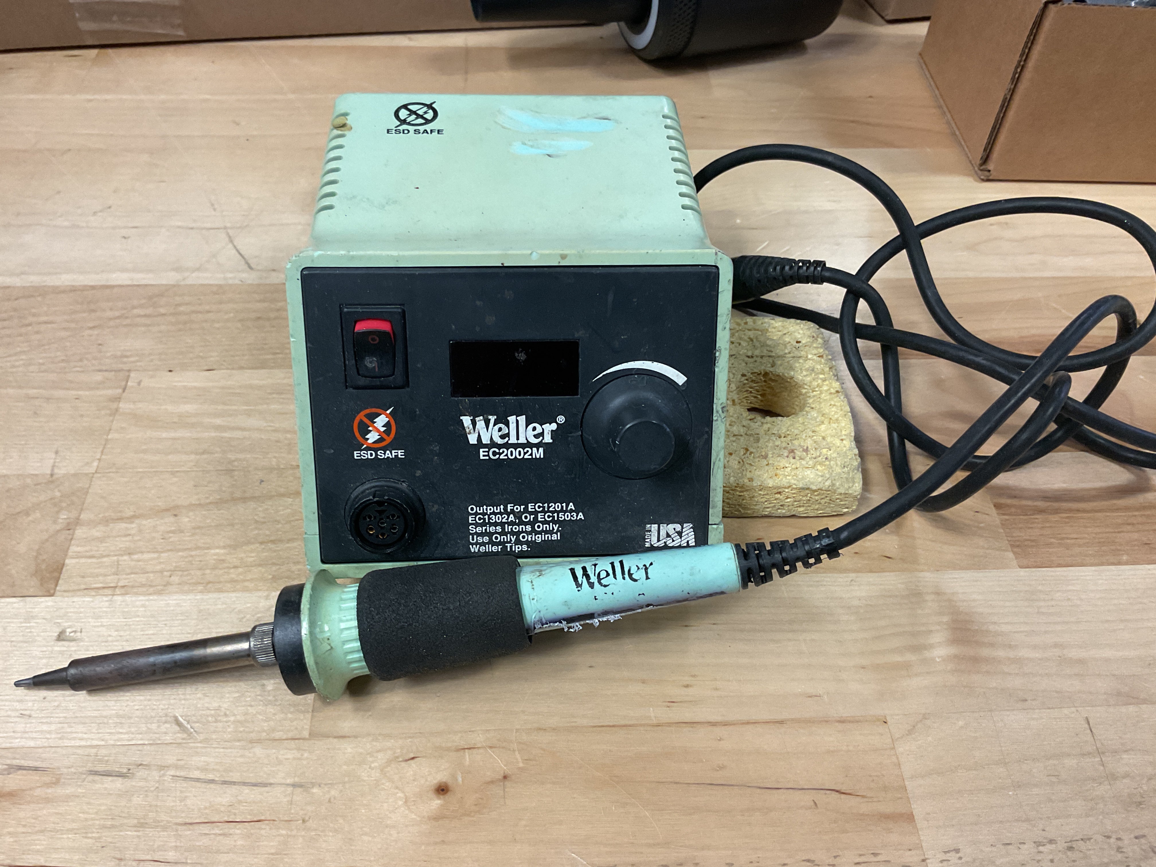 Weller Soldering iron (Randomly pulled from pile)