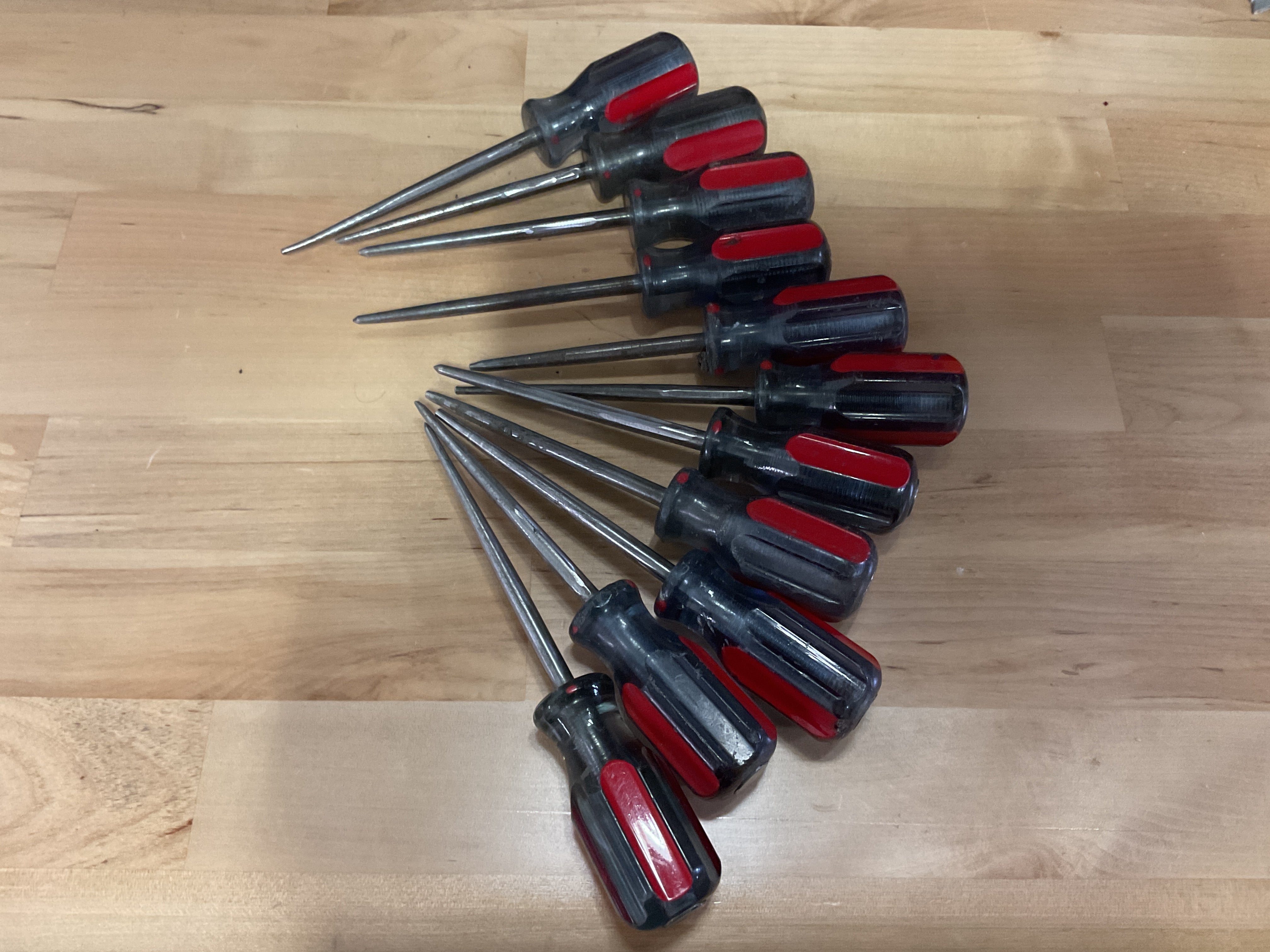 Scratch Awl (Random)